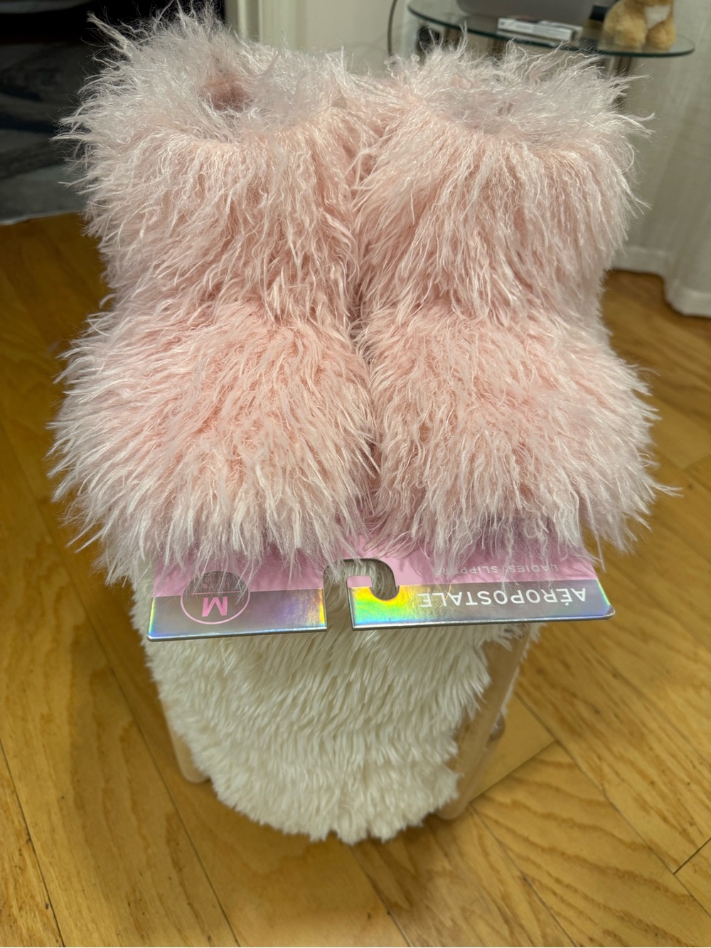 Aeropostale Light Pink Fuzzy Women’s Booties